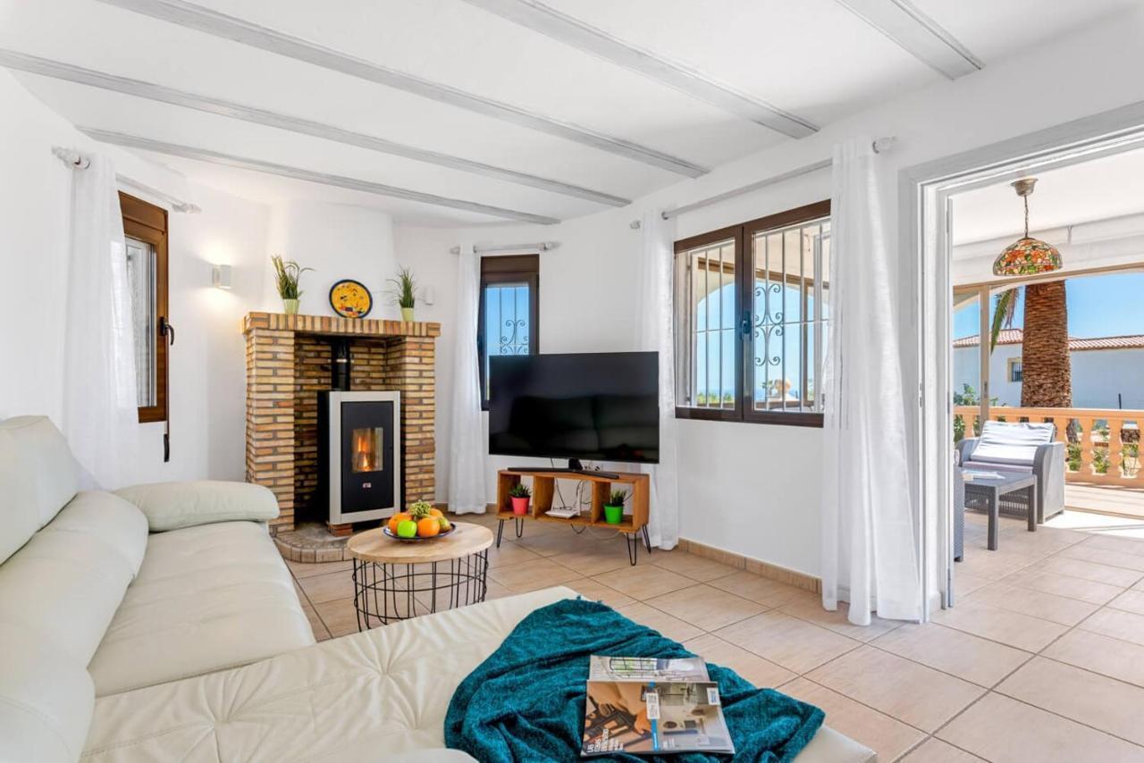 Villa Meile - Plusholidays Калпе Екстериор снимка