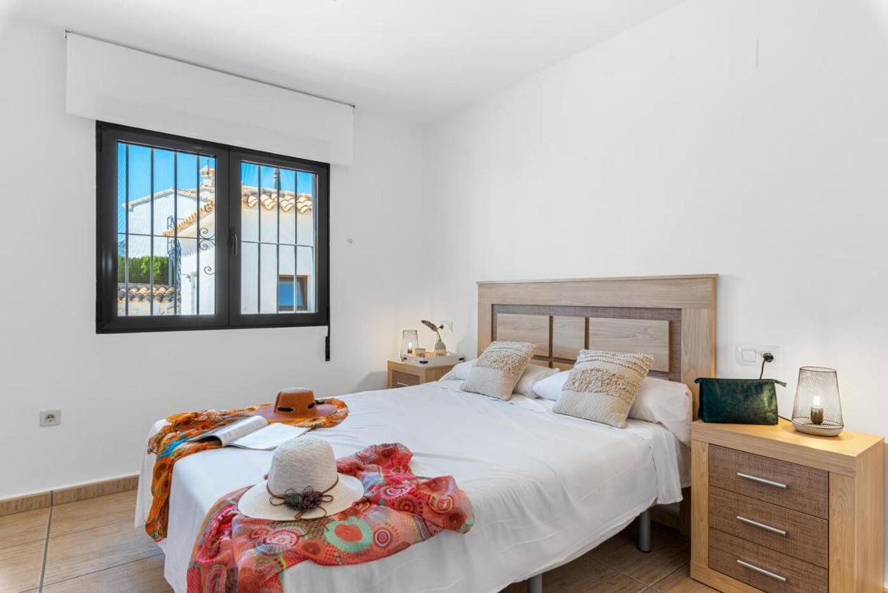Villa Meile - Plusholidays Калпе Екстериор снимка