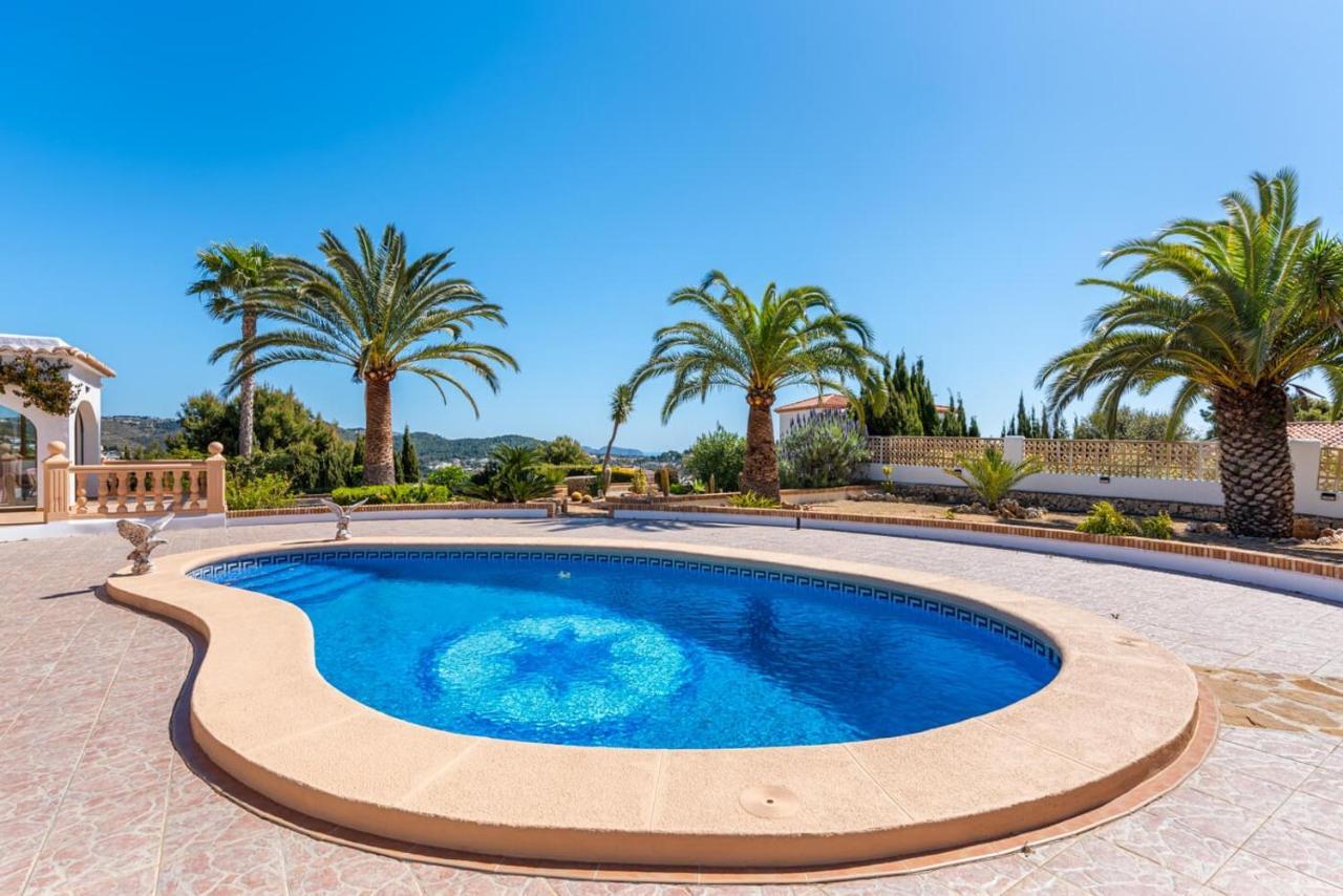 Villa Meile - Plusholidays Калпе Екстериор снимка